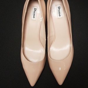 Shoes pumps